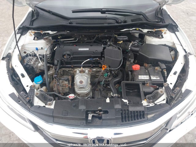 2017 Honda Accord Ex მანქანა იყიდება აუქციონზე, vin: 1HGCR2F08HA802065, აუქციონის ნომერი: 12714179
