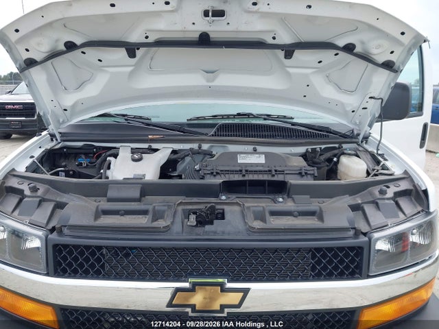 Продажа на аукционе авто 2025 Chevrolet Express G3500 Lt, vin: 1GAZGPF72S1218172, номер лота: 12714204