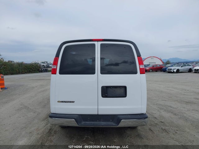 Продажа на аукционе авто 2025 Chevrolet Express G3500 Lt, vin: 1GAZGPF72S1218172, номер лота: 12714204