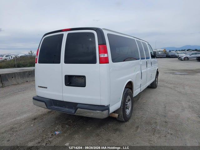 Продажа на аукционе авто 2025 Chevrolet Express G3500 Lt, vin: 1GAZGPF72S1218172, номер лота: 12714204