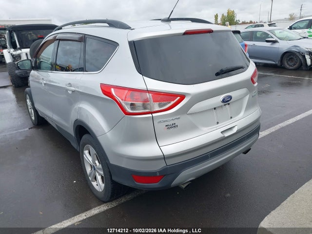 2014 Ford Escape მანქანა იყიდება აუქციონზე, vin: 1FMCU0GX0EUE42860, აუქციონის ნომერი: 12714212