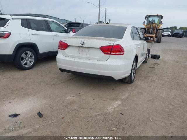 Volkswagen PASSAT SE 2014 1VWBS7A36EC083005 Image 4