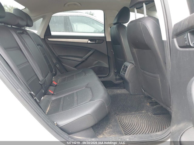 Volkswagen PASSAT SE 2014 1VWBS7A36EC083005 Image 8
