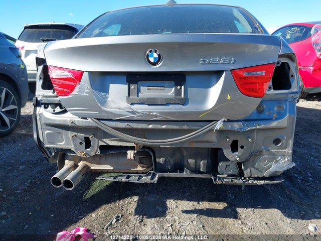 2010 Bmw 328 Xi მანქანა იყიდება აუქციონზე, vin: WBAPK7C57AA459592, აუქციონის ნომერი: 12714225