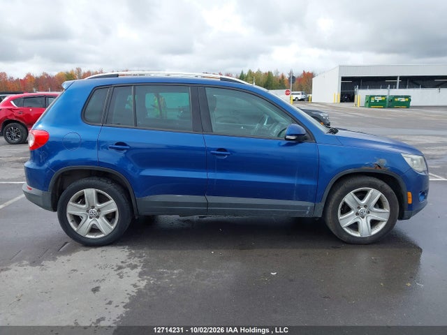 2010 Volkswagen Tiguan Se/sel მანქანა იყიდება აუქციონზე, vin: WVGBV7AXXAW003609, აუქციონის ნომერი: 12714231