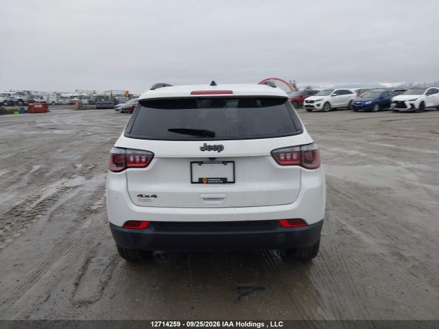 12714259 :رقم المزاد ، 3C4NJDFN8ST606665 vin ، 2025 Jeep Compass Altitude مزاد بيع
