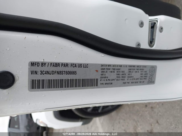 12714259 :رقم المزاد ، 3C4NJDFN8ST606665 vin ، 2025 Jeep Compass Altitude مزاد بيع
