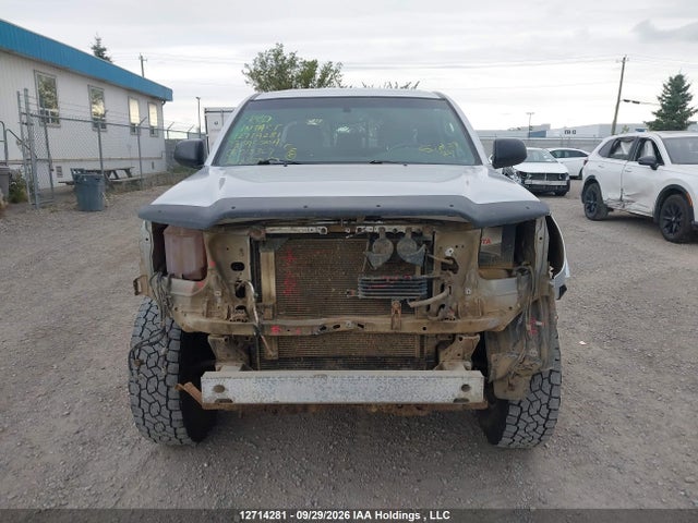 Продажа на аукционе авто 2013 Toyota Tacoma V6, vin: 5TFMU4FN4DX015369, номер лота: 12714281