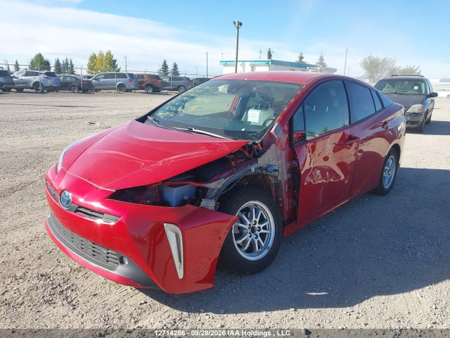 Toyota Prius 2019 JTDL9RFU5K3001776 Image 2
