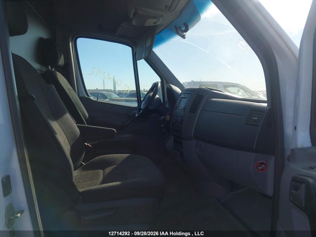 Aukcja sprzedaży 2015 Mercedes-benz Sprinter 2500 High Roof, vin: WD3BE8DC7F5997033, numer aukcji: 12714292
