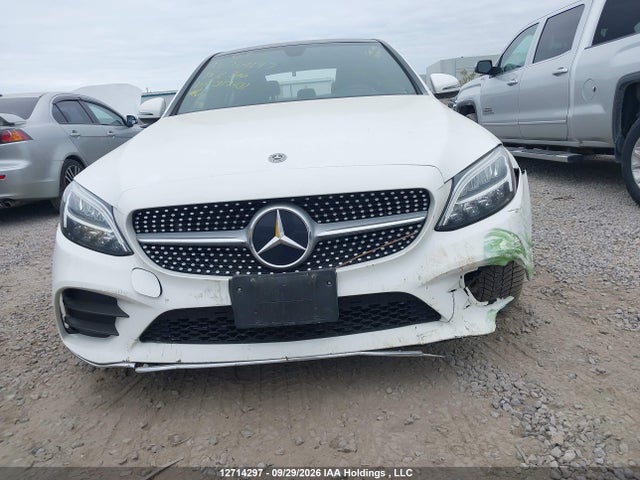 2019 Mercedes-benz C 300 4matic მანქანა იყიდება აუქციონზე, vin: 55SWF8EB4KU317431, აუქციონის ნომერი: 12714297