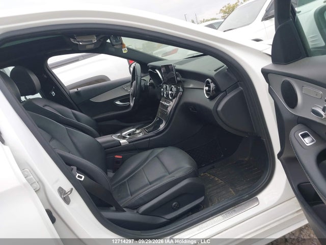 2019 Mercedes-benz C 300 4matic მანქანა იყიდება აუქციონზე, vin: 55SWF8EB4KU317431, აუქციონის ნომერი: 12714297