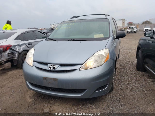 Продажа на аукционе авто 2010 Toyota Sienna Ce, vin: 5TDZK4CC8AS305923, номер лота: 12714313