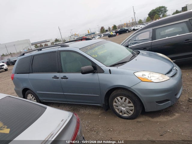 Продажа на аукционе авто 2010 Toyota Sienna Ce, vin: 5TDZK4CC8AS305923, номер лота: 12714313