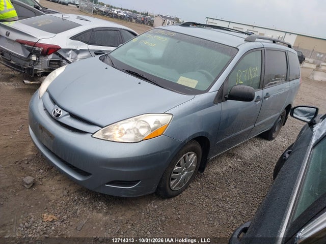 Продажа на аукционе авто 2010 Toyota Sienna Ce, vin: 5TDZK4CC8AS305923, номер лота: 12714313