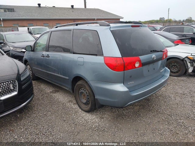 Продажа на аукционе авто 2010 Toyota Sienna Ce, vin: 5TDZK4CC8AS305923, номер лота: 12714313