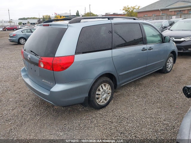 Продажа на аукционе авто 2010 Toyota Sienna Ce, vin: 5TDZK4CC8AS305923, номер лота: 12714313