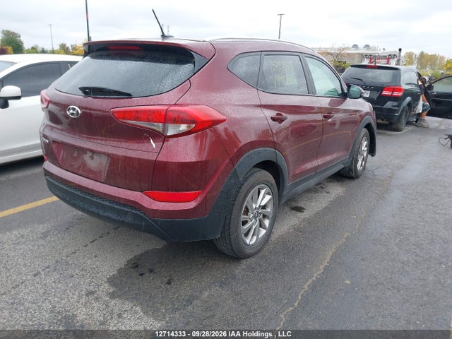 12714333 :رقم المزاد ، KM8J33A40GU197393 vin ، 2016 Hyundai Tucson Limited/sport And Eco/se مزاد بيع