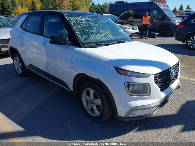 Auction sale of the 2021 Hyundai Venue Essential Auto Ivt With Two-tone Body Colour, vin: KMHRB8A32MU109692, lot number: 12714336
