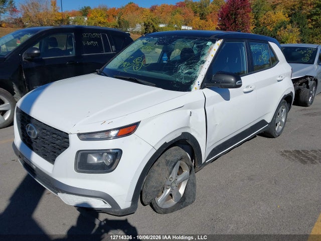 Продаж на аукціоні авто 2021 Hyundai Venue Essential Auto Ivt With Two-tone Body Colour, vin: KMHRB8A32MU109692, номер лоту: 12714336