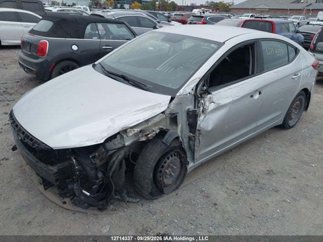 Hyundai ELANTRA SE 2017 5NPD74LF2HH144989 Image 6