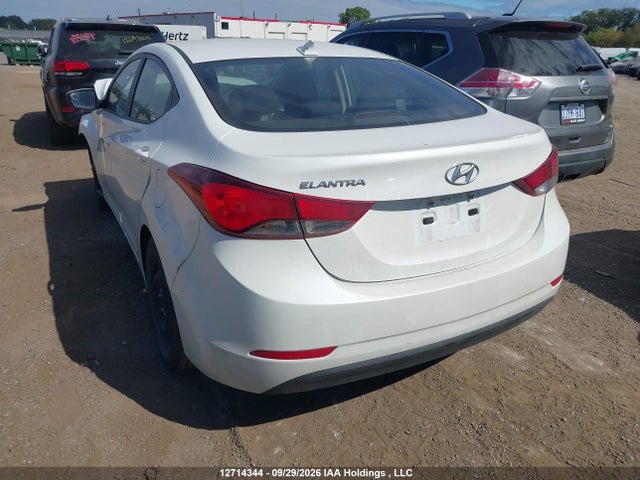 2015 Hyundai Elantra Se/sport/limited მანქანა იყიდება აუქციონზე, vin: 5NPDH4AE1FH619066, აუქციონის ნომერი: 12714344