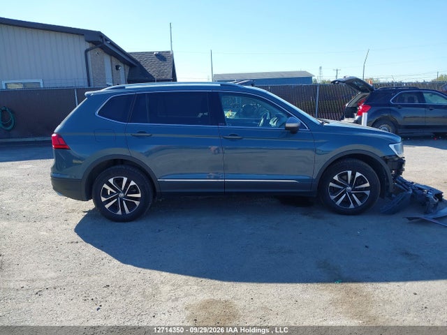 Продажа на аукционе авто 2020 Volkswagen Tiguan, vin: 3VV2B7AX2LM135507, номер лота: 12714350