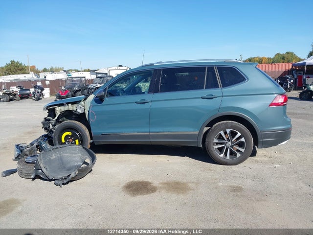 Продажа на аукционе авто 2020 Volkswagen Tiguan, vin: 3VV2B7AX2LM135507, номер лота: 12714350