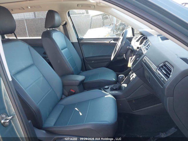Продажа на аукционе авто 2020 Volkswagen Tiguan, vin: 3VV2B7AX2LM135507, номер лота: 12714350