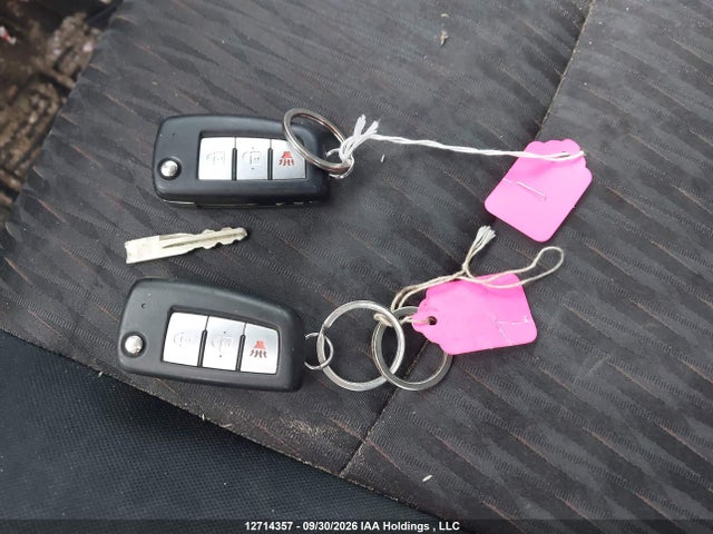 12714357 :رقم المزاد ، 5N1AT2MT6HC890778 vin ، 2017 Nissan Rogue S/sl مزاد بيع