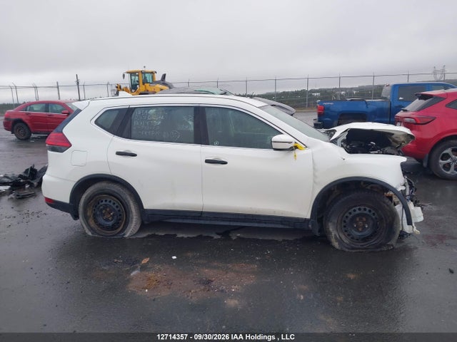 12714357 :رقم المزاد ، 5N1AT2MT6HC890778 vin ، 2017 Nissan Rogue S/sl مزاد بيع