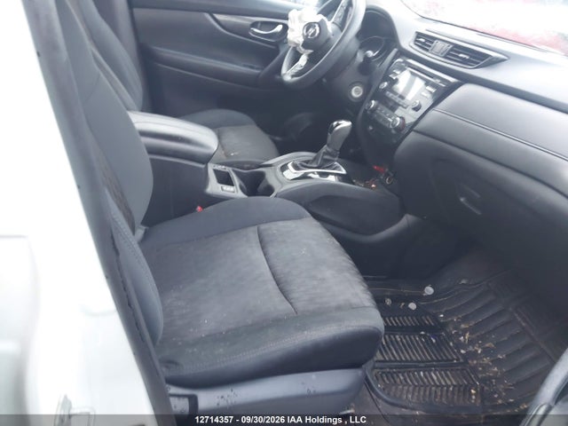 12714357 :رقم المزاد ، 5N1AT2MT6HC890778 vin ، 2017 Nissan Rogue S/sl مزاد بيع