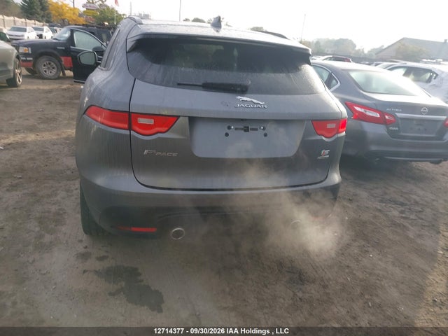 Jaguar F-Pace 2017 SADCM2BV2HA068235 Image 16