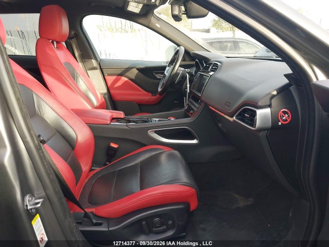 Jaguar F-Pace 2017 SADCM2BV2HA068235 Image 5
