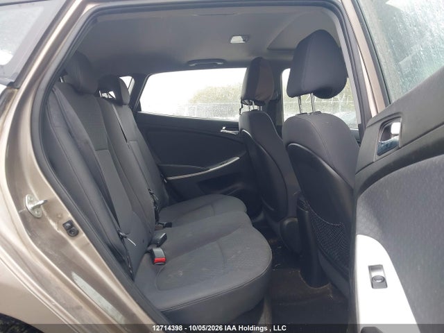 2014 Hyundai Accent Gls მანქანა იყიდება აუქციონზე, vin: KMHCU5AE6EU157472, აუქციონის ნომერი: 12714398