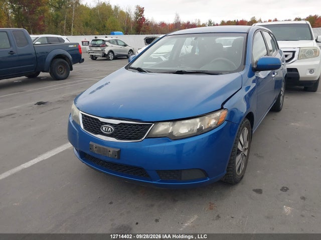 12714402 :رقم المزاد ، KNAFU5A27D5741375 vin ، 2013 Kia Forte Ex مزاد بيع