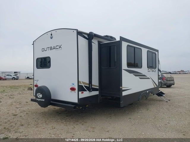 Keystone Outback 2022 4YDT0BM21NB450558 Image 3