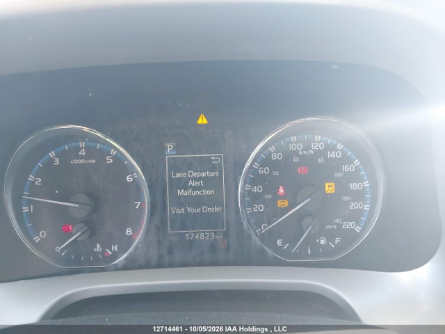 Toyota RAV4 2018 2T3ZFREV3JW467490 Image 7