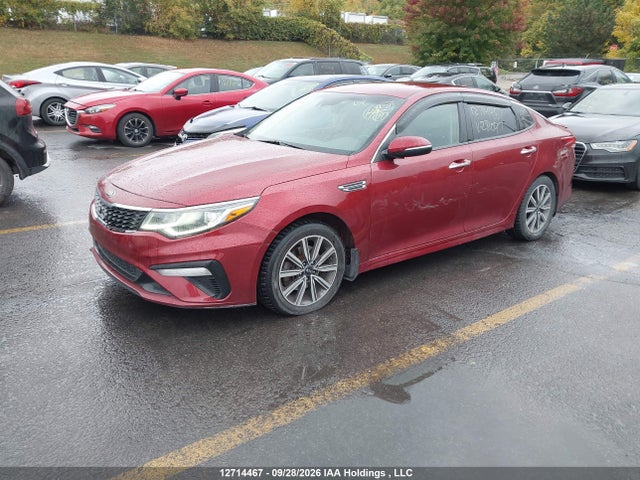 KIA Optima 2019 5XXGU4L35KG281097 Image 2