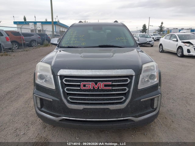 12714510 :رقم المزاد ، 2GKFLUE31H6283981 vin ، 2017 Gmc Terrain Slt مزاد بيع