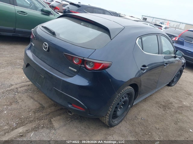 Продажа на аукционе авто 2019 Mazda 3 Preferred Plus, vin: JM1BPALM2K1106004, номер лота: 12714522