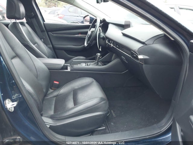 Продажа на аукционе авто 2022 Mazda Mazda3 Gt, vin: 3MZBPADLXNM307515, номер лота: 12714571
