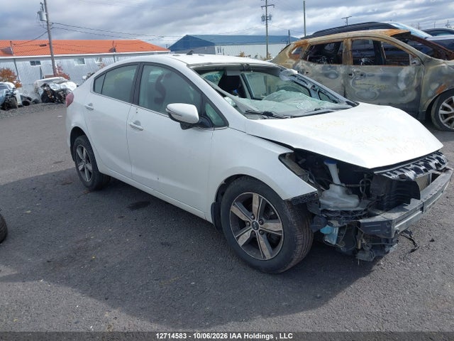 2018 Kia Forte Ex მანქანა იყიდება აუქციონზე, vin: 3KPFL4A83JE222425, აუქციონის ნომერი: 12714583