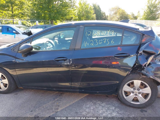 Продажа на аукционе авто 2016 Chevrolet Cruze Ls Auto, vin: 1G1BC5SM6G7236756, номер лота: 12681040