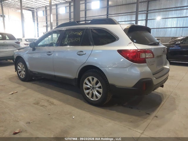 Продажа на аукционе авто 2018 Subaru Outback 2.5i, vin: 4S4BSDAC4J3228209, номер лота: 12707966