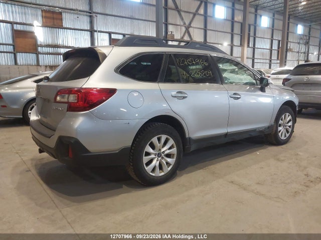 Продажа на аукционе авто 2018 Subaru Outback 2.5i, vin: 4S4BSDAC4J3228209, номер лота: 12707966