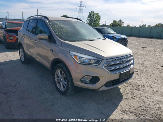 12714638 :رقم المزاد ، 1FMCU9GD4JUA32860 vin ، 2018 Ford Escape Se مزاد بيع