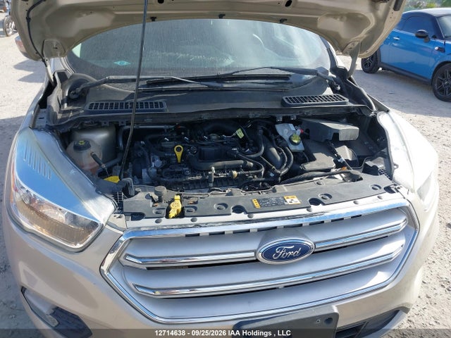 12714638 :رقم المزاد ، 1FMCU9GD4JUA32860 vin ، 2018 Ford Escape Se مزاد بيع