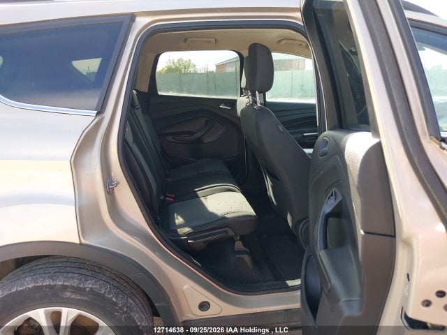 12714638 :رقم المزاد ، 1FMCU9GD4JUA32860 vin ، 2018 Ford Escape Se مزاد بيع