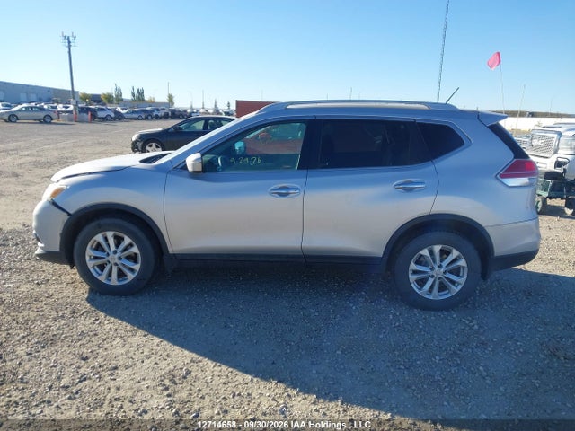 Продаж на аукціоні авто 2015 Nissan Rogue S/sl/sv, vin: 5N1AT2MV0FC886627, номер лоту: 12714658